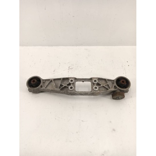 supporto cambio (supporto elastico lat. cambio) per SUZUKI S-cross 1.4 Boosterjet 4WD All Grip Suv 5p/b/1373cc supporto cambio (supporto elastico lat. cambio) per SUZUKI S-cross 1.4 Boosterjet 4WD All Grip Suv 5p/b/1373cc