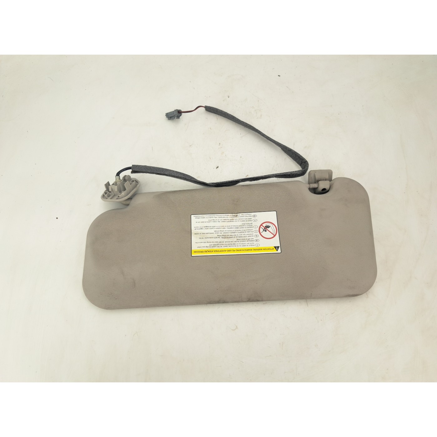 right windshield sun visor right windshield sun visor