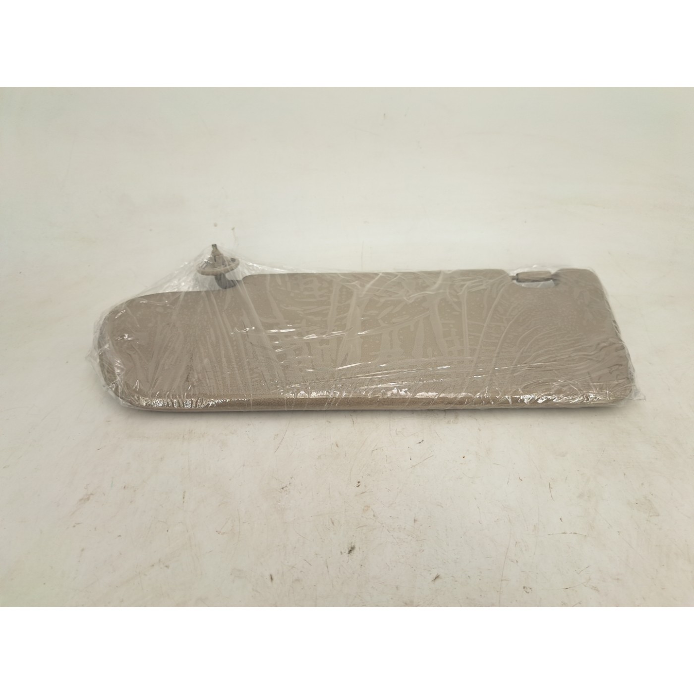 right windshield sun visor right windshield sun visor