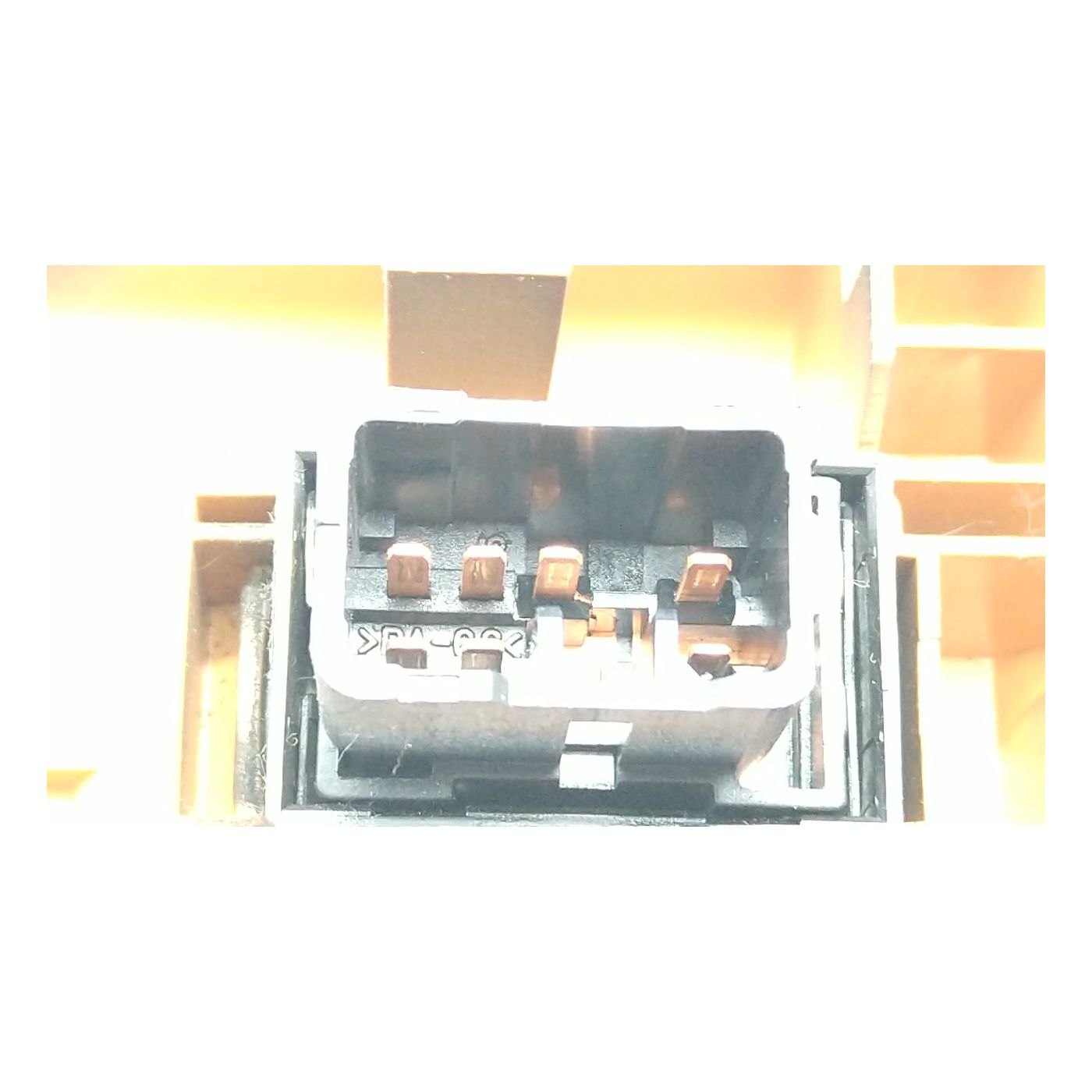 Rear Right Door Window Switch Rear Right Door Window Switch