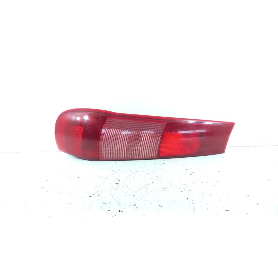 left taillight for FIAT Punto 1a Serie 55 TEAM BER. 3P/B/1108CC 464010830 left taillight for FIAT Punto 1a Serie 55 TEAM BER. 3P/B/1108CC 464010830
