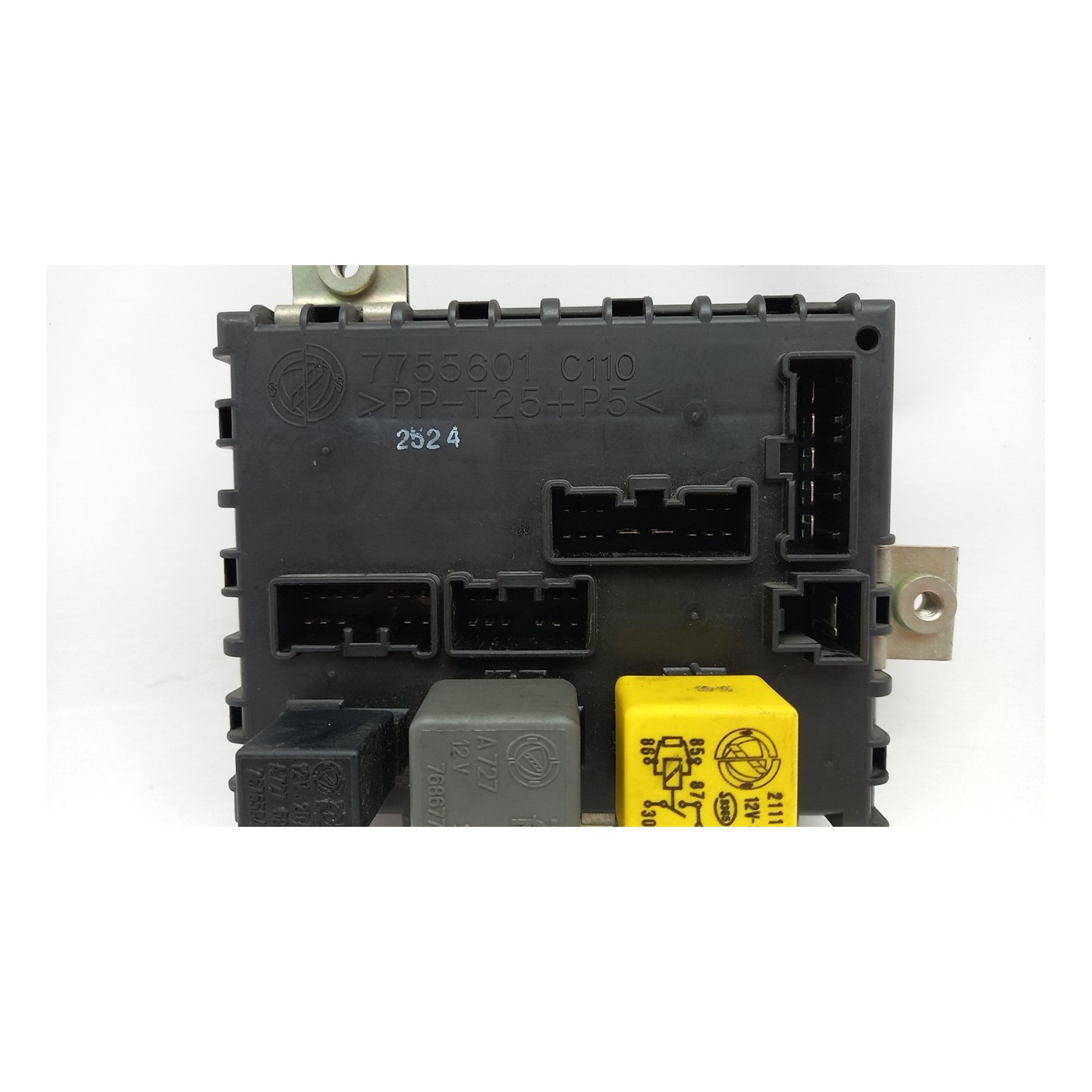 fuse box fuse box