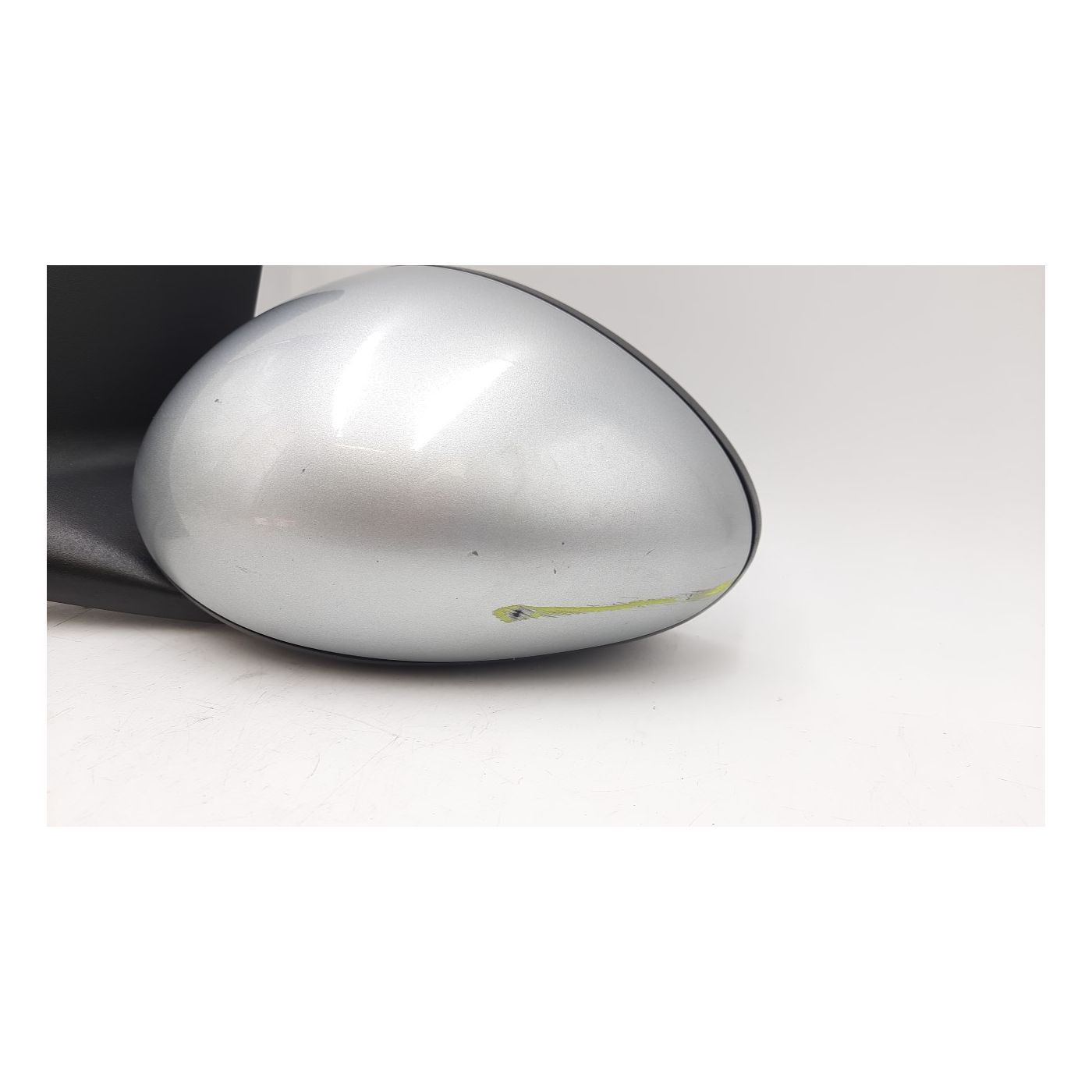 Left Electric Adjustable Exterior Rearview Mirror Left Electric Adjustable Exterior Rearview Mirror