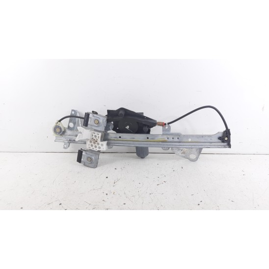 élévation électrique de la porte avant droite par FORD Fusion (cbk) 1.4 16V MNV 5P/B/1388CC 130821939 élévation électrique de la porte avant droite par FORD Fusion (cbk) 1.4 16V MNV 5P/B/1388CC 130821939