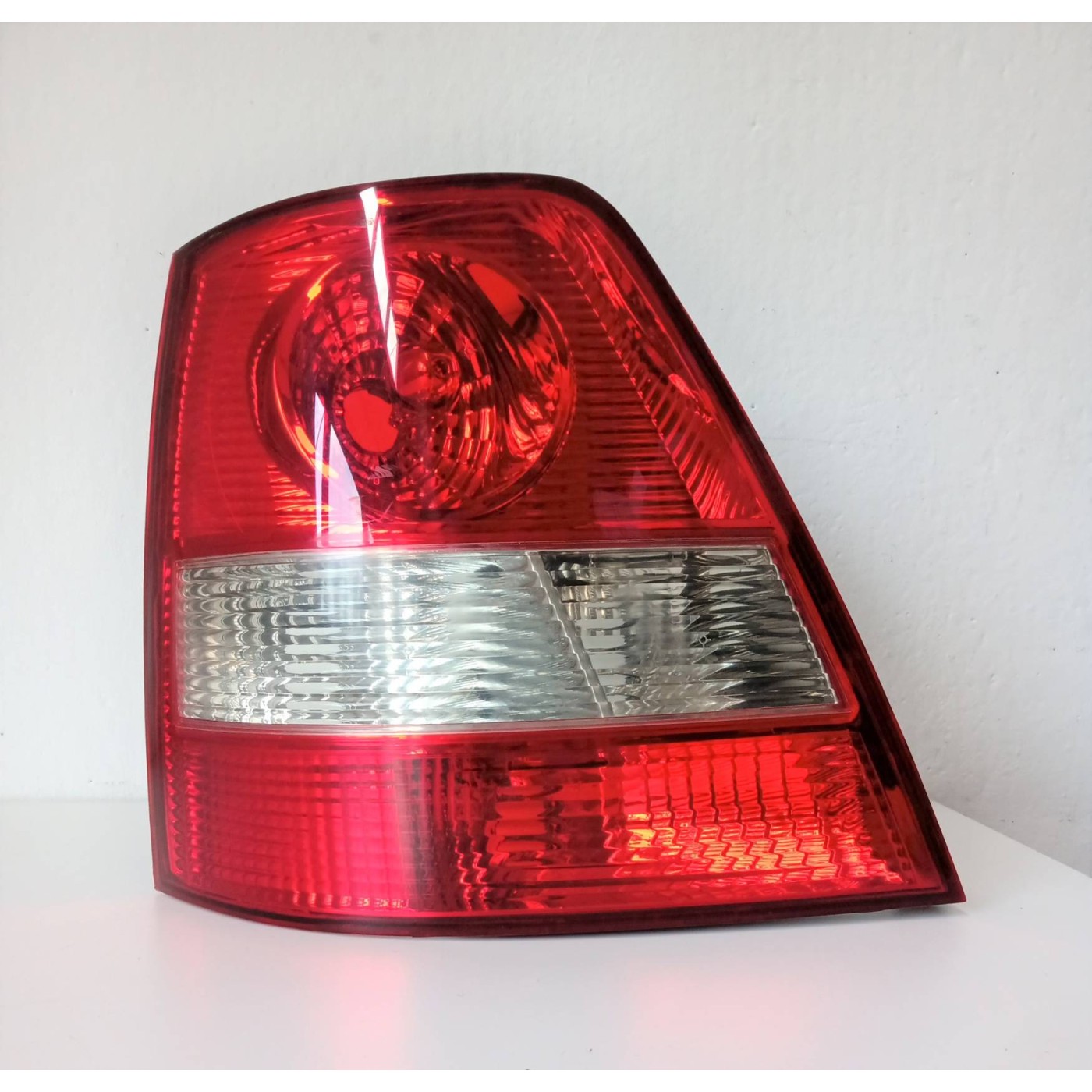 left tail light left tail light