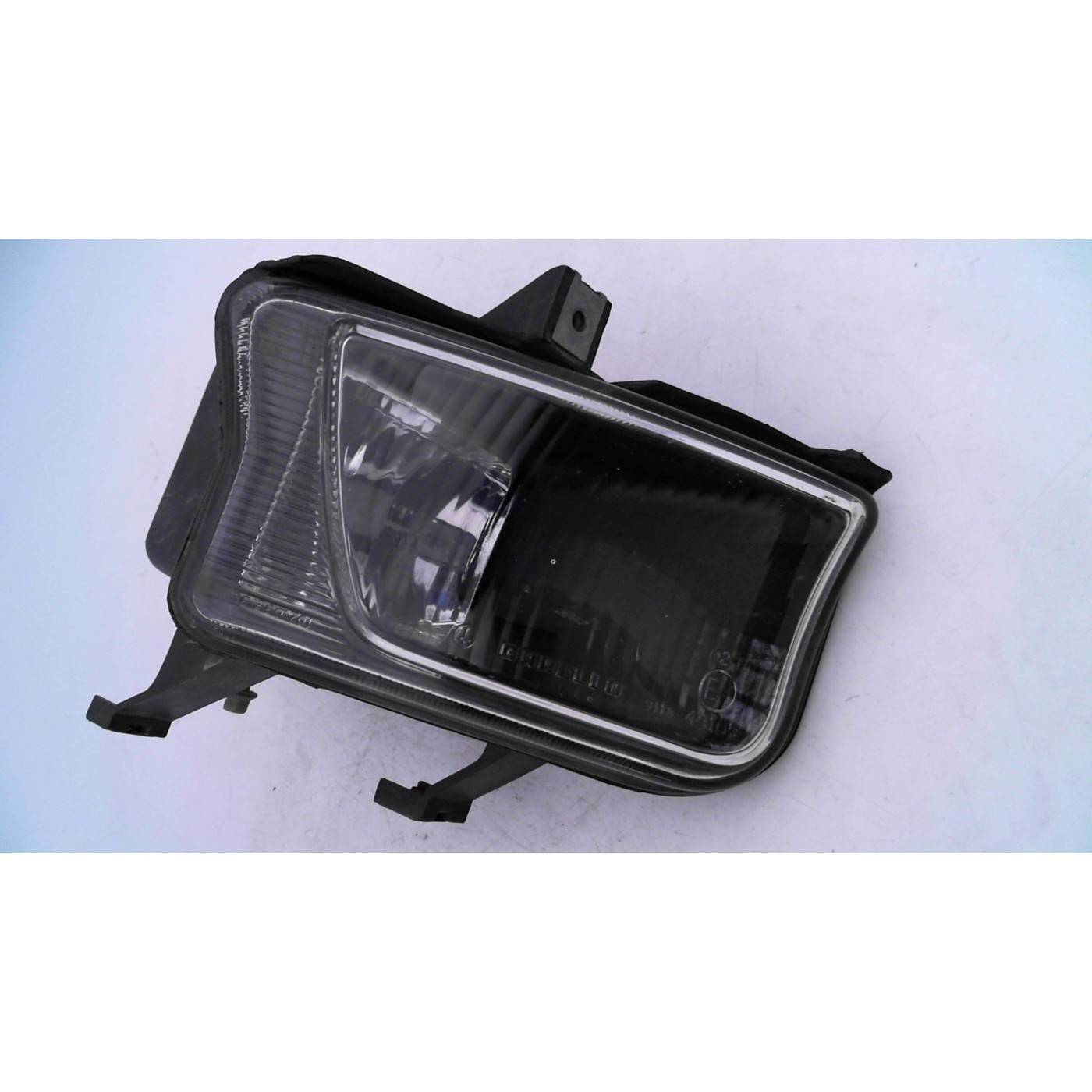 right fog lamp. right fog lamp.