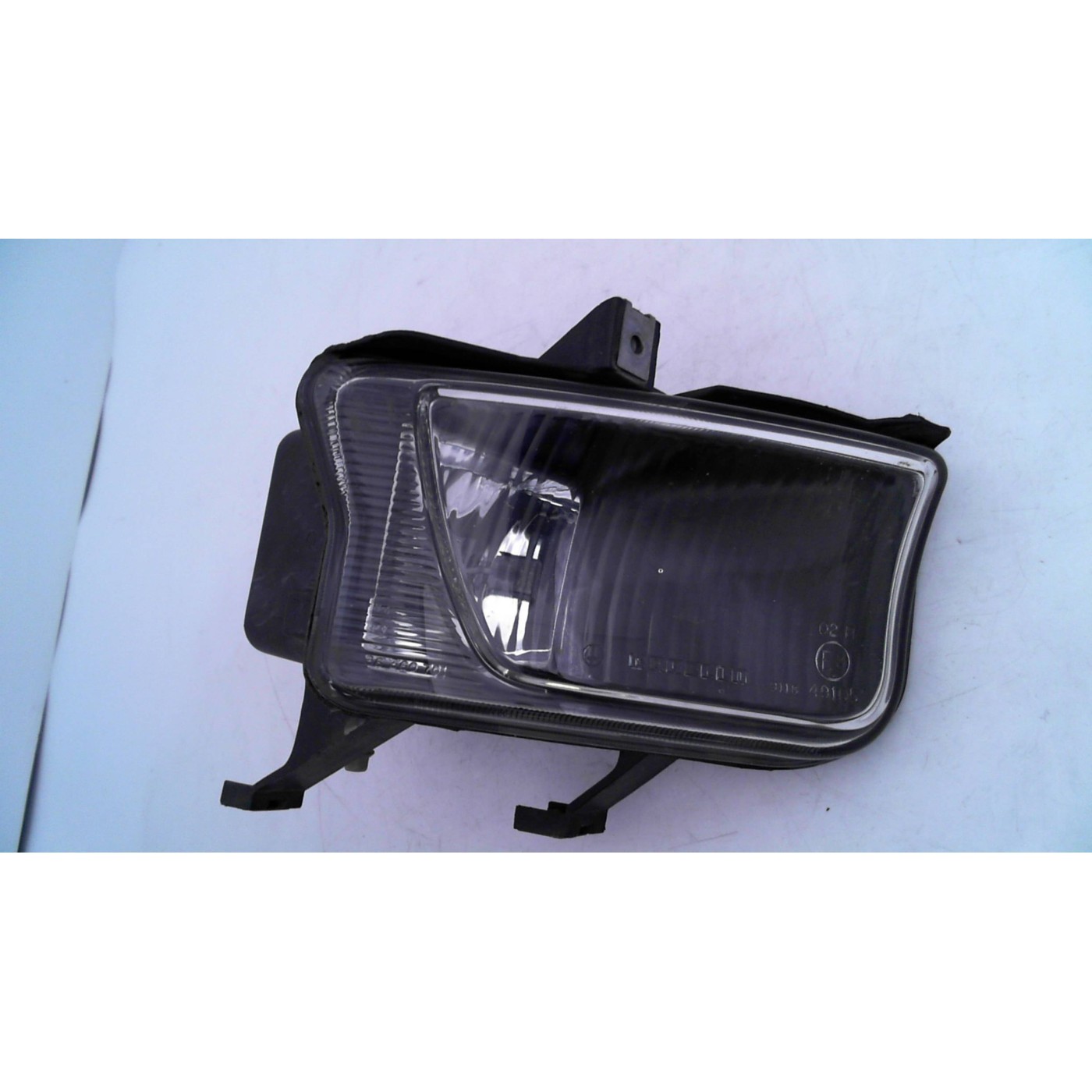 right fog lamp. right fog lamp.