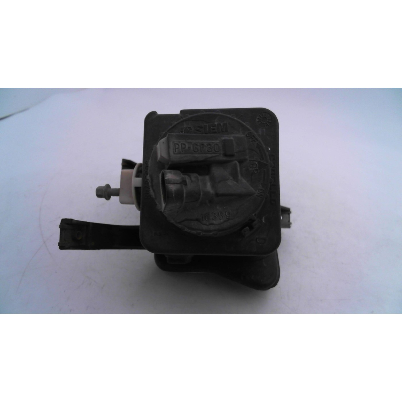 right fog lamp. right fog lamp.