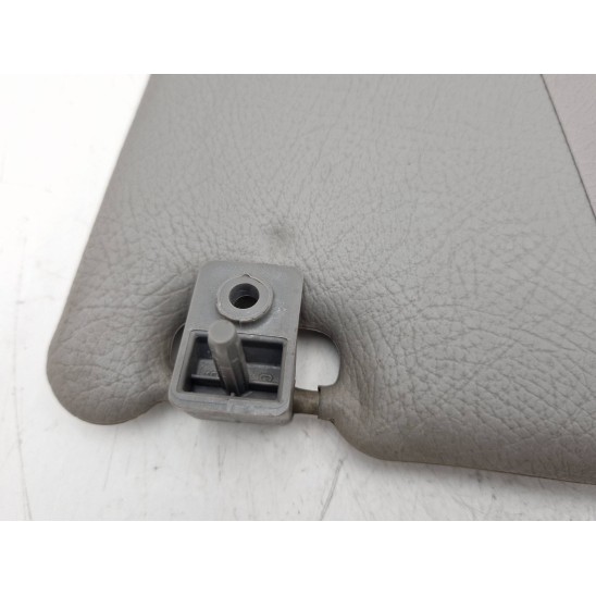 left windshield sun visor. for FIAT Punto 1a Serie TD SX Ber. 5p/d/1698cc left windshield sun visor. for FIAT Punto 1a Serie TD SX Ber. 5p/d/1698cc