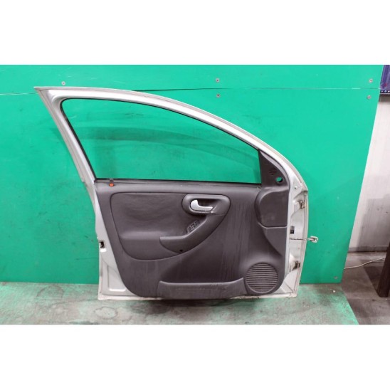vordere linke Tür für OPEL Corsa C (x01) 1.0 (F08, F68) vordere linke Tür für OPEL Corsa C (x01) 1.0 (F08, F68)