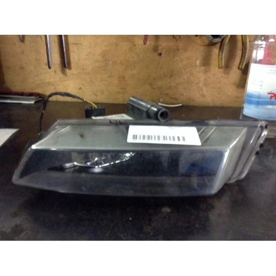 faro fendinebbia destro per BMW 1 (e87) 116 d 0305084002 faro fendinebbia destro per BMW 1 (e87) 116 d 0305084002
