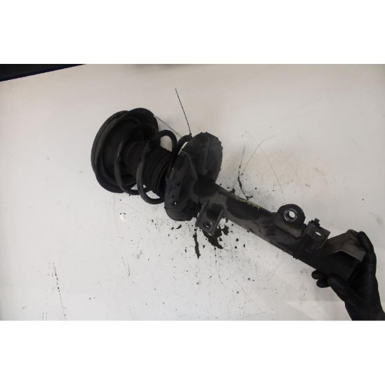 ammortizzatore anteriore destro per MERCEDES Clk (c209) 1.8 Kompressor (200) (120kw) Cpe 2p/b/1796cc ammortizzatore anteriore destro per MERCEDES Clk (c209) 1.8 Kompressor (200) (120kw) Cpe 2p/b/1796cc