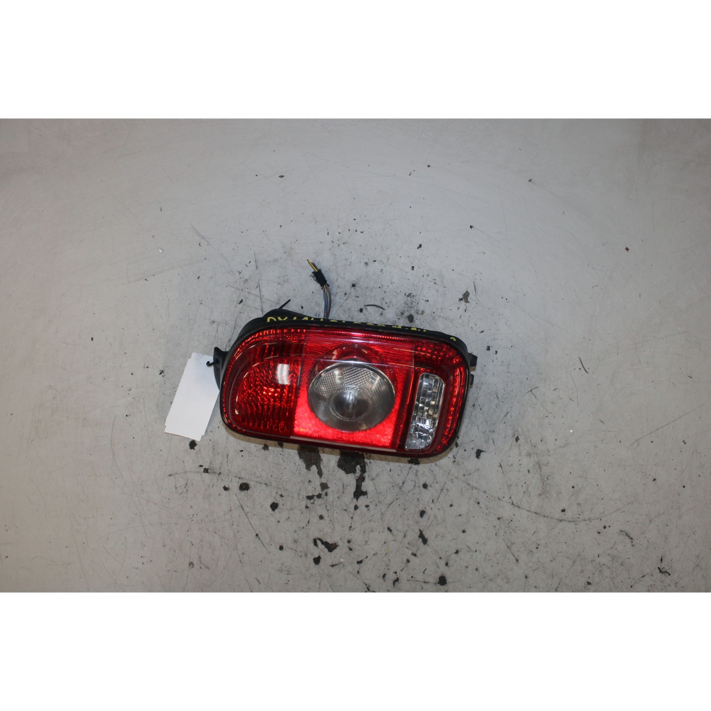 right rear headlight right rear headlight