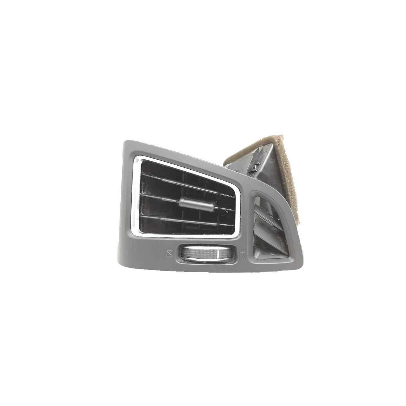 Right side dashboard air vent Right side dashboard air vent