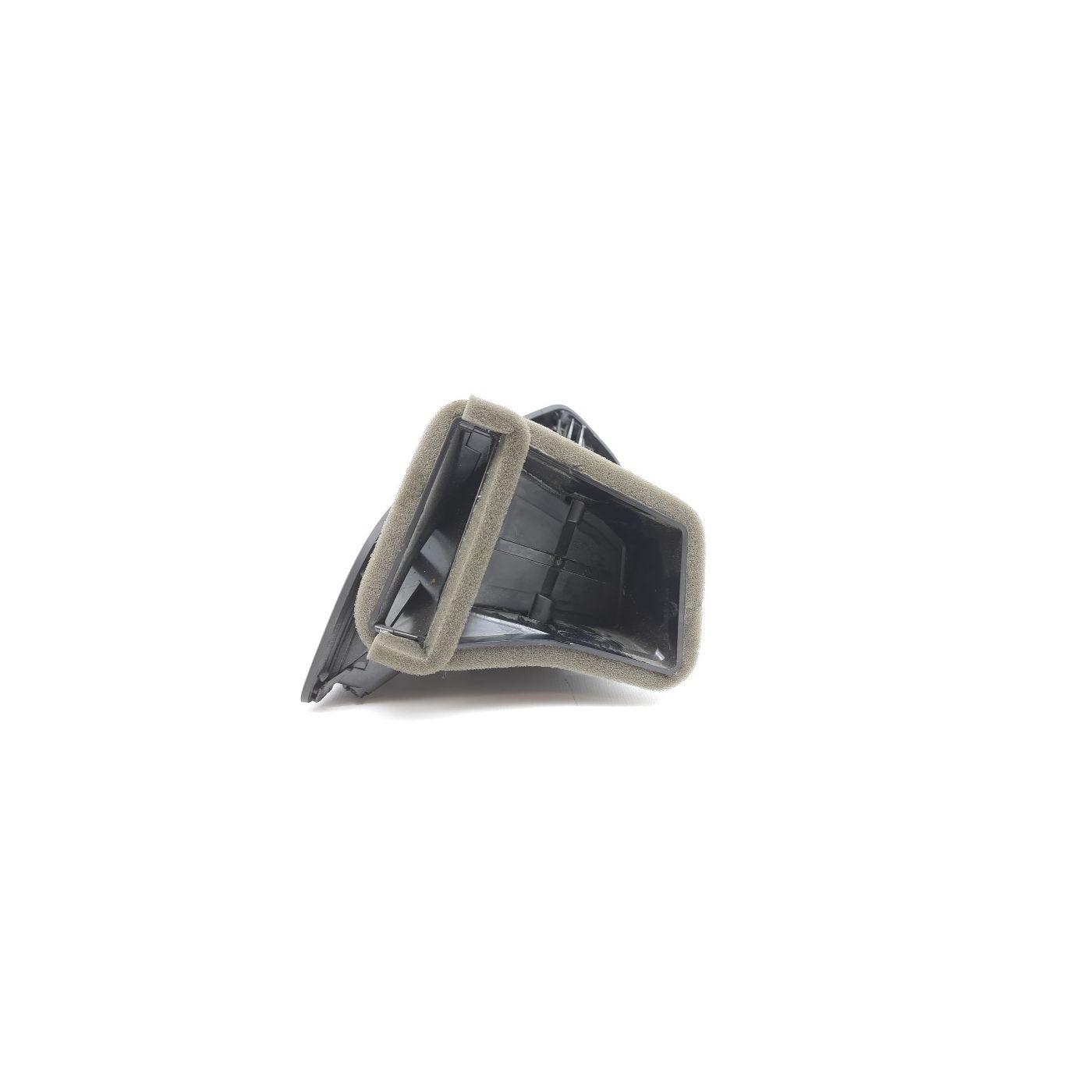 Right side dashboard air vent Right side dashboard air vent