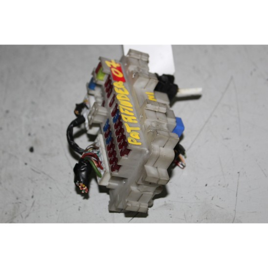 fuse holder for NISSAN Pathfinder Iii (r51) 2.5 DCI (126kw) SUV 5p/d/2488cc fuse holder for NISSAN Pathfinder Iii (r51) 2.5 DCI (126kw) SUV 5p/d/2488cc