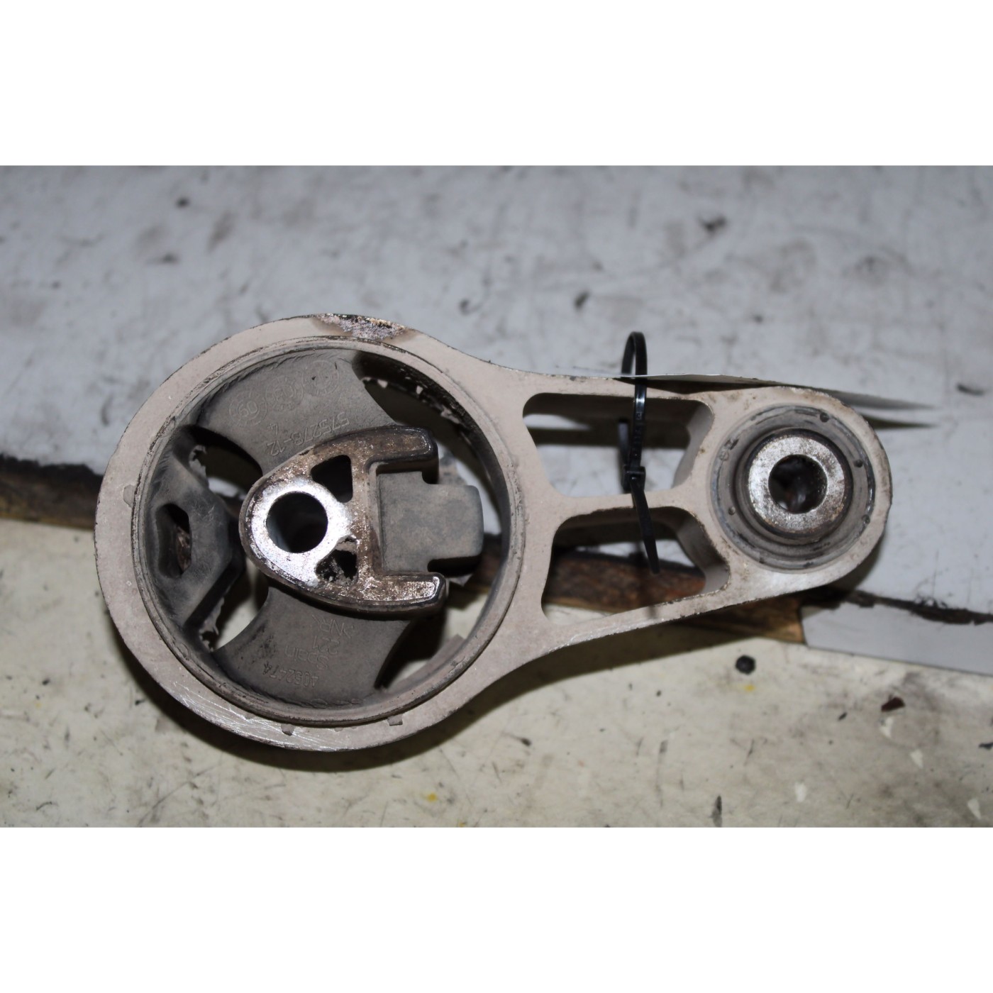 motor mount motor mount