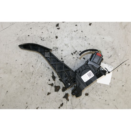 beschleunigungspotentiometer für VOLKSWAGEN Terrano Ii (r20) 2.0 TDI (103kw) d/1968cc (35ql.) (trazione ant.) 6PV010621-41 beschleunigungspotentiometer für VOLKSWAGEN Terrano Ii (r20) 2.0 TDI (103kw) d/1968cc (35ql.) (trazione ant.) 6PV010621-41