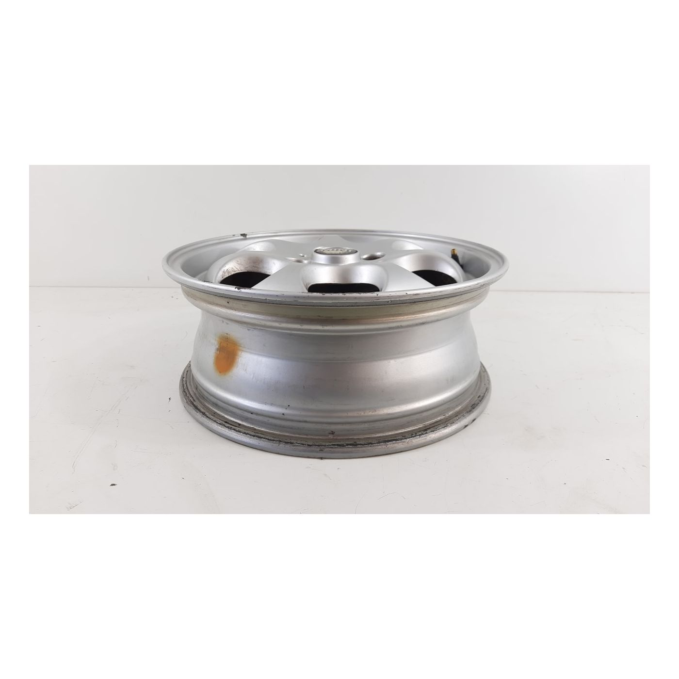 15 Inch Alloy Wheel 4 Holes 15 Inch Alloy Wheel 4 Holes