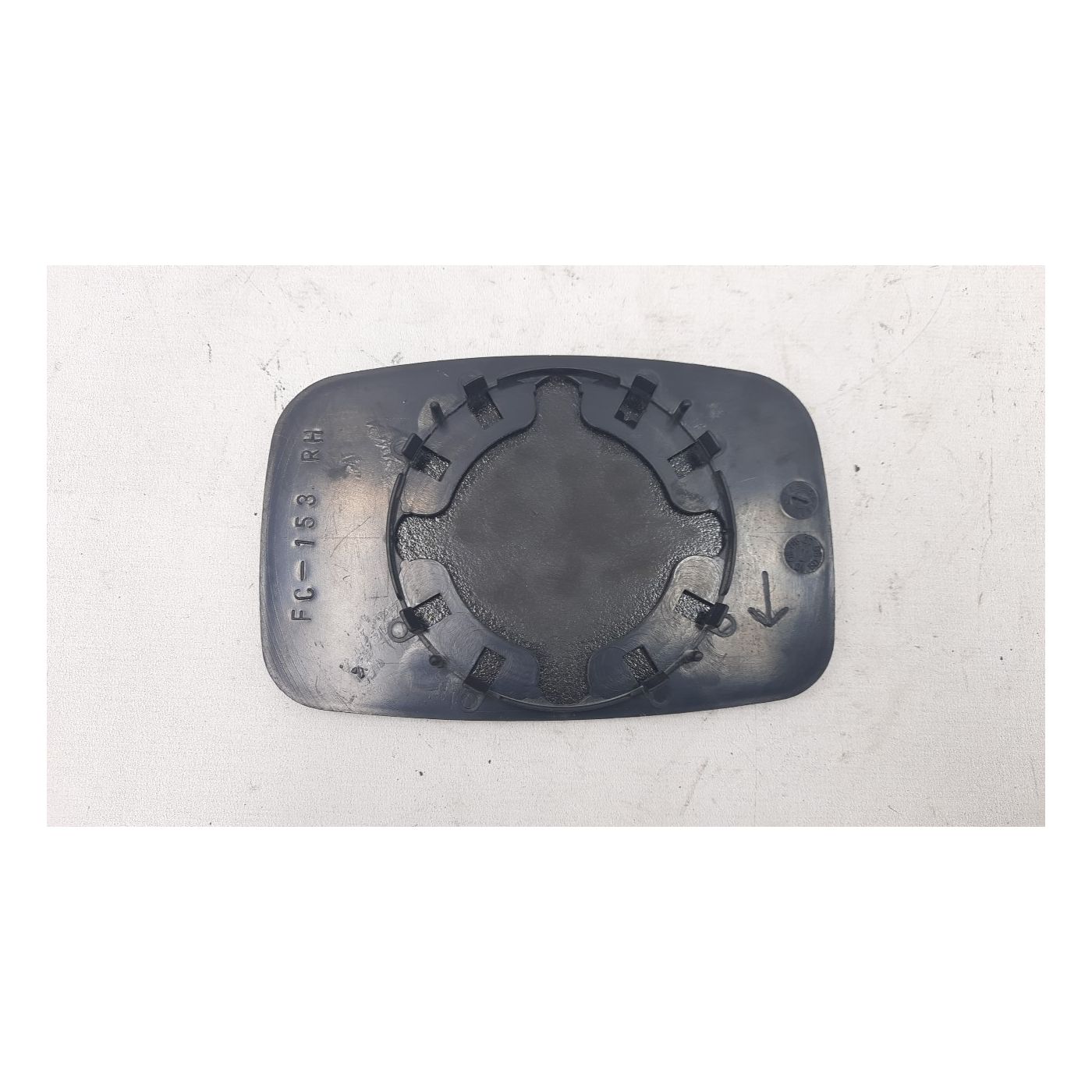 Espejo retrovisor exterior con ajuste a la derecha Espejo retrovisor exterior con ajuste a la derecha