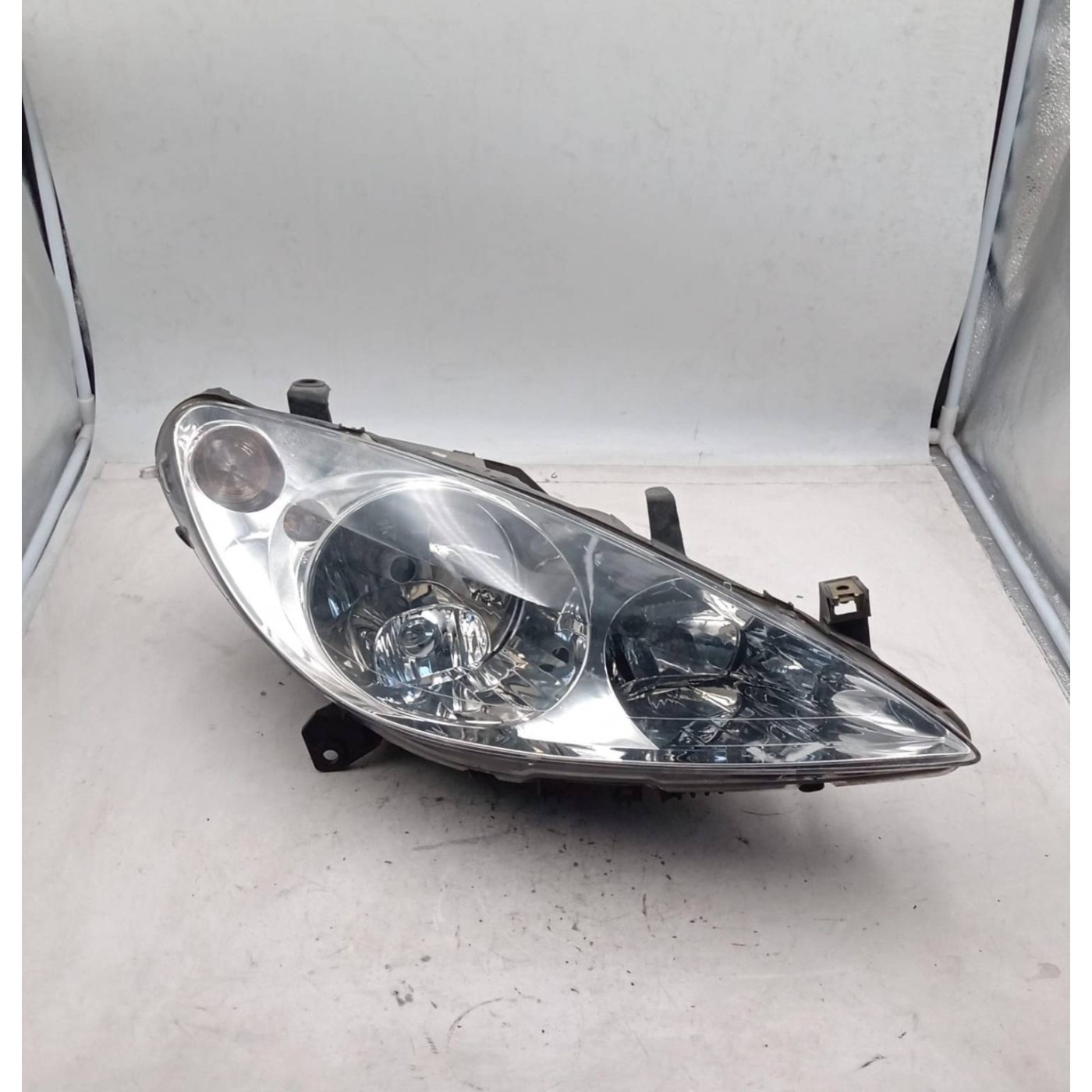 right front light right front light