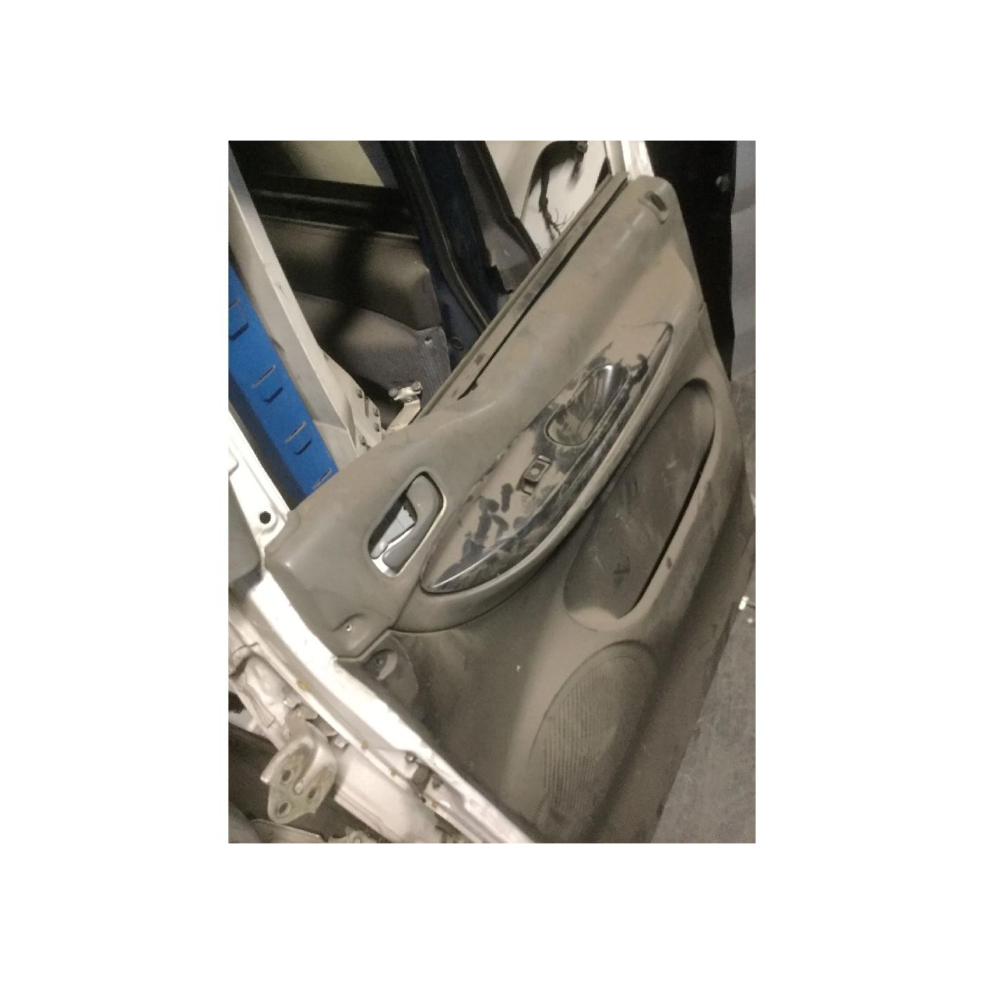 porte avant droite porte avant droite