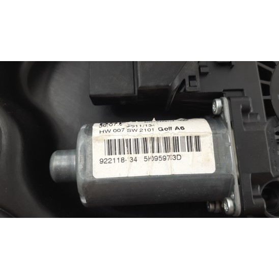 alzacristallo elettrico porta posteriore sinistra par VOLKSWAGEN Golf (5k/aj) 1.6 TDI DPF BER. 5P/D/1598CC 5K0959703D alzacristallo elettrico porta posteriore sinistra par VOLKSWAGEN Golf (5k/aj) 1.6 TDI DPF BER. 5P/D/1598CC 5K0959703D