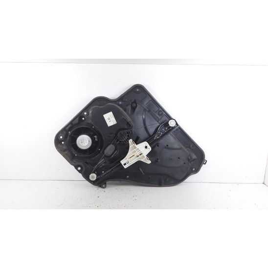 alzacristallo elettrico porta posteriore sinistra par VOLKSWAGEN Golf (5k/aj) 1.6 TDI DPF BER. 5P/D/1598CC 5K0959703D alzacristallo elettrico porta posteriore sinistra par VOLKSWAGEN Golf (5k/aj) 1.6 TDI DPF BER. 5P/D/1598CC 5K0959703D