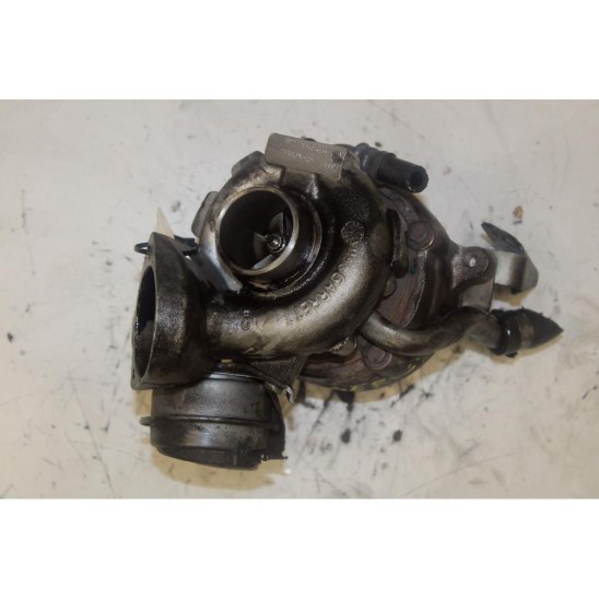 turbocompressore per BMW 3 (e46) 2.0 TD (320d) (110kw) SW 5p/d/1995cc 11652414329,11657787626,116577876260,116577876261,11657787626D,11657787626F,11657787626G,11657787627,116577876271,11657787627G,11657787628,11657787628G,11657790221,11657790221C,11657790223,11657790223C,11657790223D03,11657792075,11657793093,11657794140,11657794144,11657794140C,11657794140D,11657794144000,11657794144D,11657794144SD,2414329,7787626,77876260,77876261,7787626D,7787626F,7787626G,7787626H,7787627,77876271,7787627F,7787627G,7787627H,7787628,7787628G,7787628H,7790221,7790221C,7790223,7790223C,7790223D,7790223D03,7792075,7793093,7794140,7794140C,7794140D,7794140E,7794144,7794144000,7794144D,7794144E,7794144E03,7794144SD turbocompressore per BMW 3 (e46) 2.0 TD (320d) (110kw) SW 5p/d/1995cc 11652414329,11657787626,116577876260,116577876261,11657787626D,11657787626F,11657787626G,11657787627,116577876271,11657787627G,11657787628,11657787628G,11657790221,11657790221C,11657790223,11657790223C,11657790223D03,11657792075,11657793093,11657794140,11657794144,11657794140C,11657794140D,11657794144000,11657794144D,11657794144SD,2414329,7787626,77876260,77876261,7787626D,7787626F,7787626G,7787626H,7787627,77876271,7787627F,7787627G,7787627H,7787628,7787628G,7787628H,7790221,7790221C,7790223,7790223C,7790223D,7790223D03,7792075,7793093,7794140,7794140C,7794140D,7794140E,7794144,7794144000,7794144D,7794144E,7794144E03,7794144SD