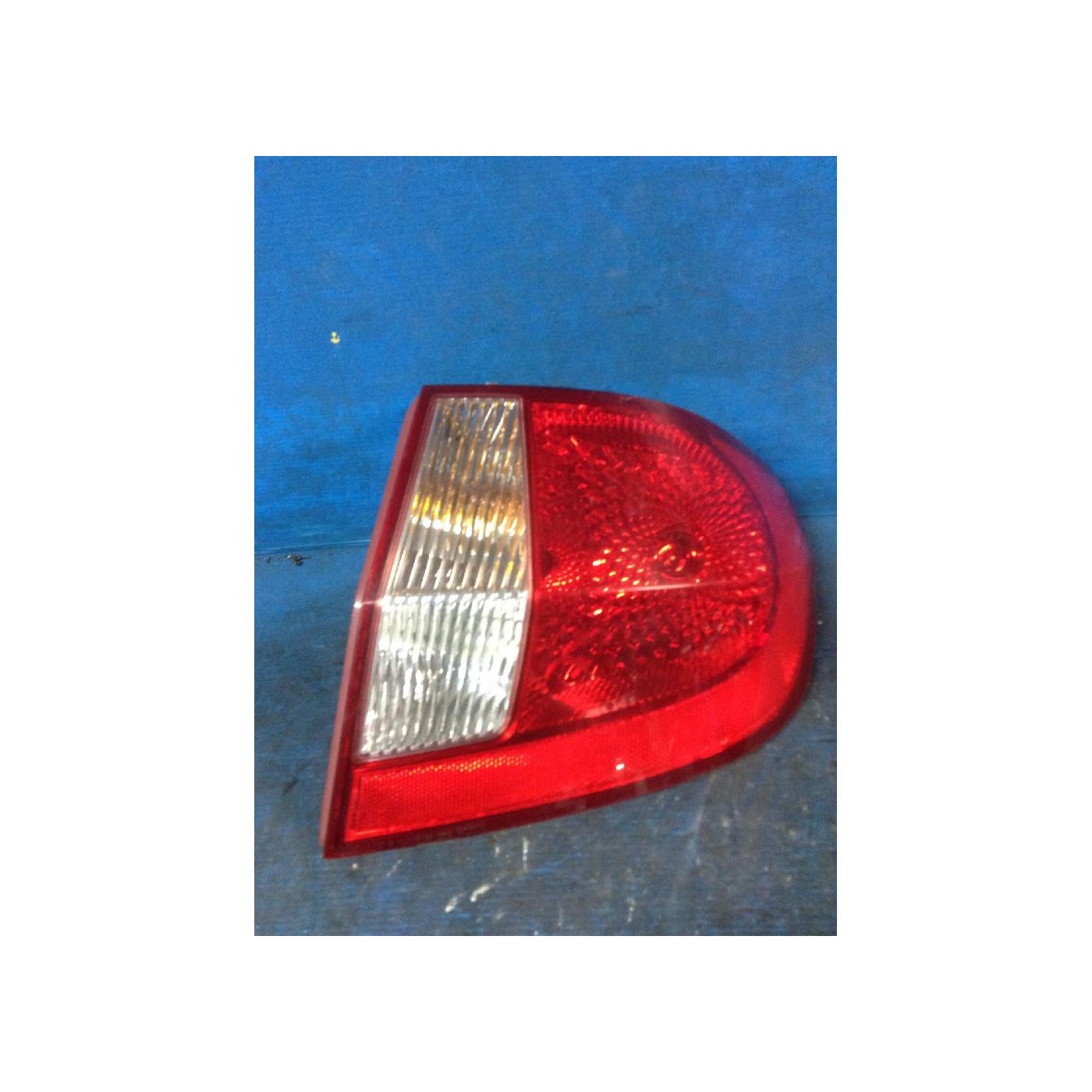 right rear headlight right rear headlight