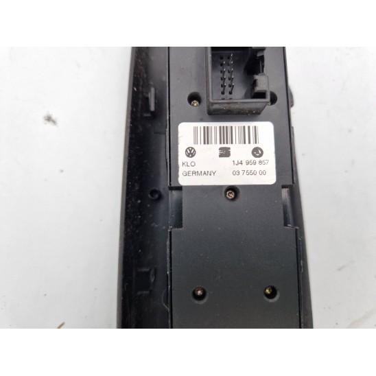 blocco comandi alzacristalli für VOLKSWAGEN Golf (1j) 1.6 cat 03755000 blocco comandi alzacristalli für VOLKSWAGEN Golf (1j) 1.6 cat 03755000