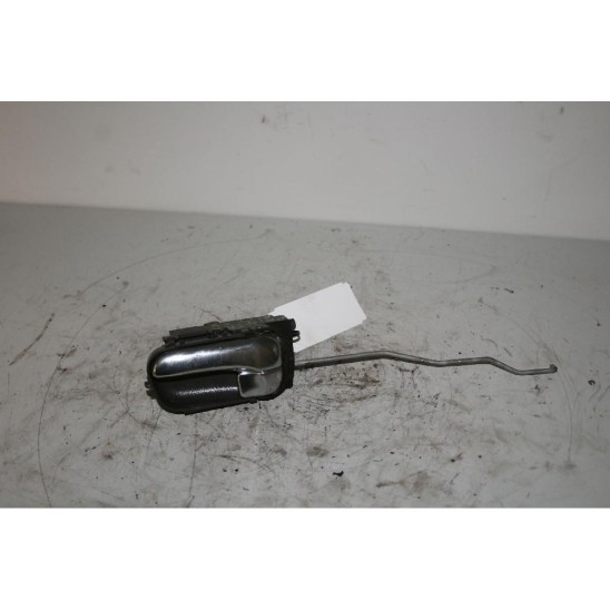 maniglia interna anteriore sinistra per NISSAN Primera Traveller (wp11) 2.0 TD S.W. 5p/d/1974cc. maniglia interna anteriore sinistra per NISSAN Primera Traveller (wp11) 2.0 TD S.W. 5p/d/1974cc.