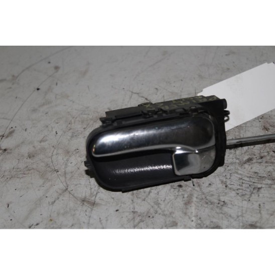 maniglia interna anteriore sinistra per NISSAN Primera Traveller (wp11) 2.0 TD S.W. 5p/d/1974cc. maniglia interna anteriore sinistra per NISSAN Primera Traveller (wp11) 2.0 TD S.W. 5p/d/1974cc.
