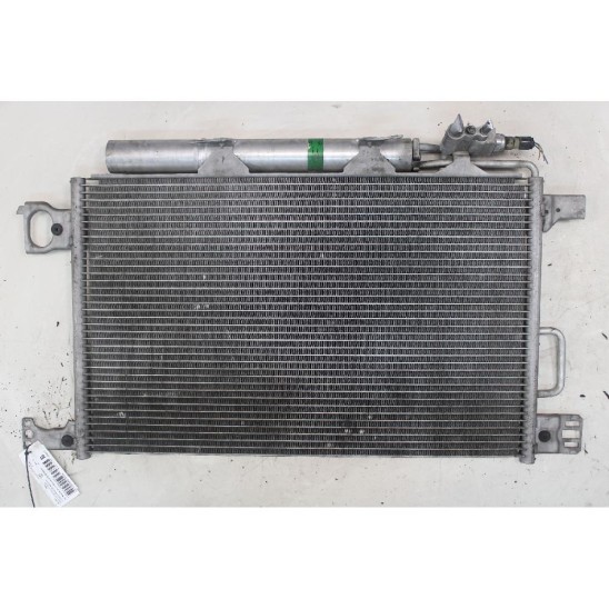 condenseur de climatisation par MERCEDES Classe C (w203) C 180 Kompressor (203.046) condenseur de climatisation par MERCEDES Classe C (w203) C 180 Kompressor (203.046)