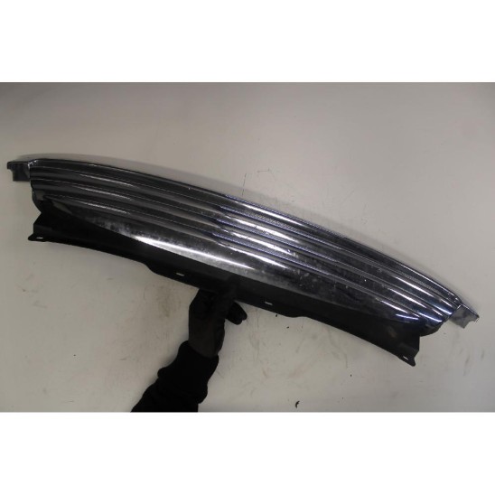 front grille for MINI Mini (r56) 1.6 16V (88kw) Ber. 3p/b/1598cc. front grille for MINI Mini (r56) 1.6 16V (88kw) Ber. 3p/b/1598cc.