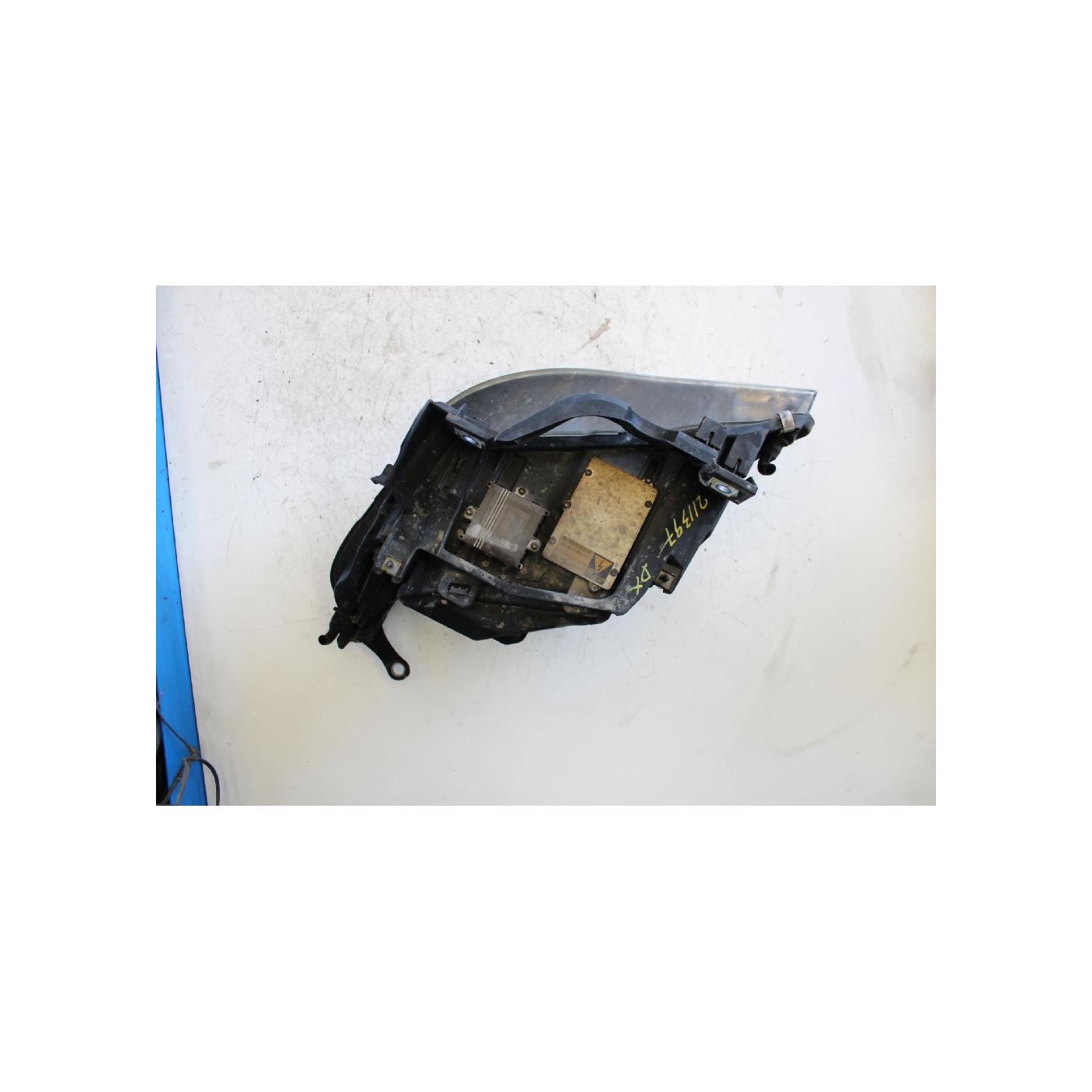 right headlight right headlight