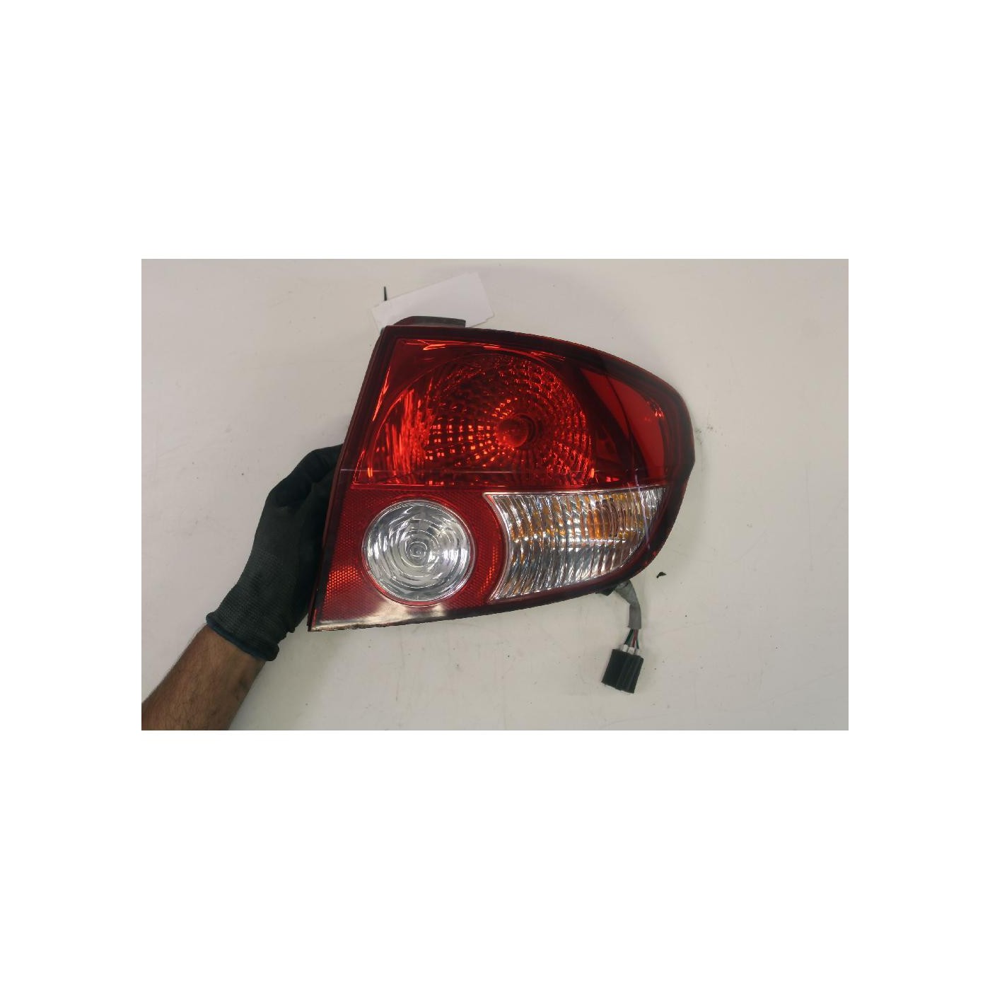 right rear headlight right rear headlight