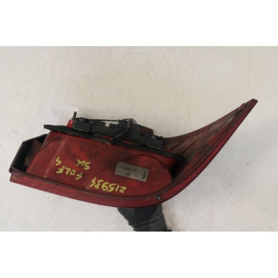 faro posteriore sinistro par VOLKSWAGEN Bora (1j2) 1.6 faro posteriore sinistro par VOLKSWAGEN Bora (1j2) 1.6