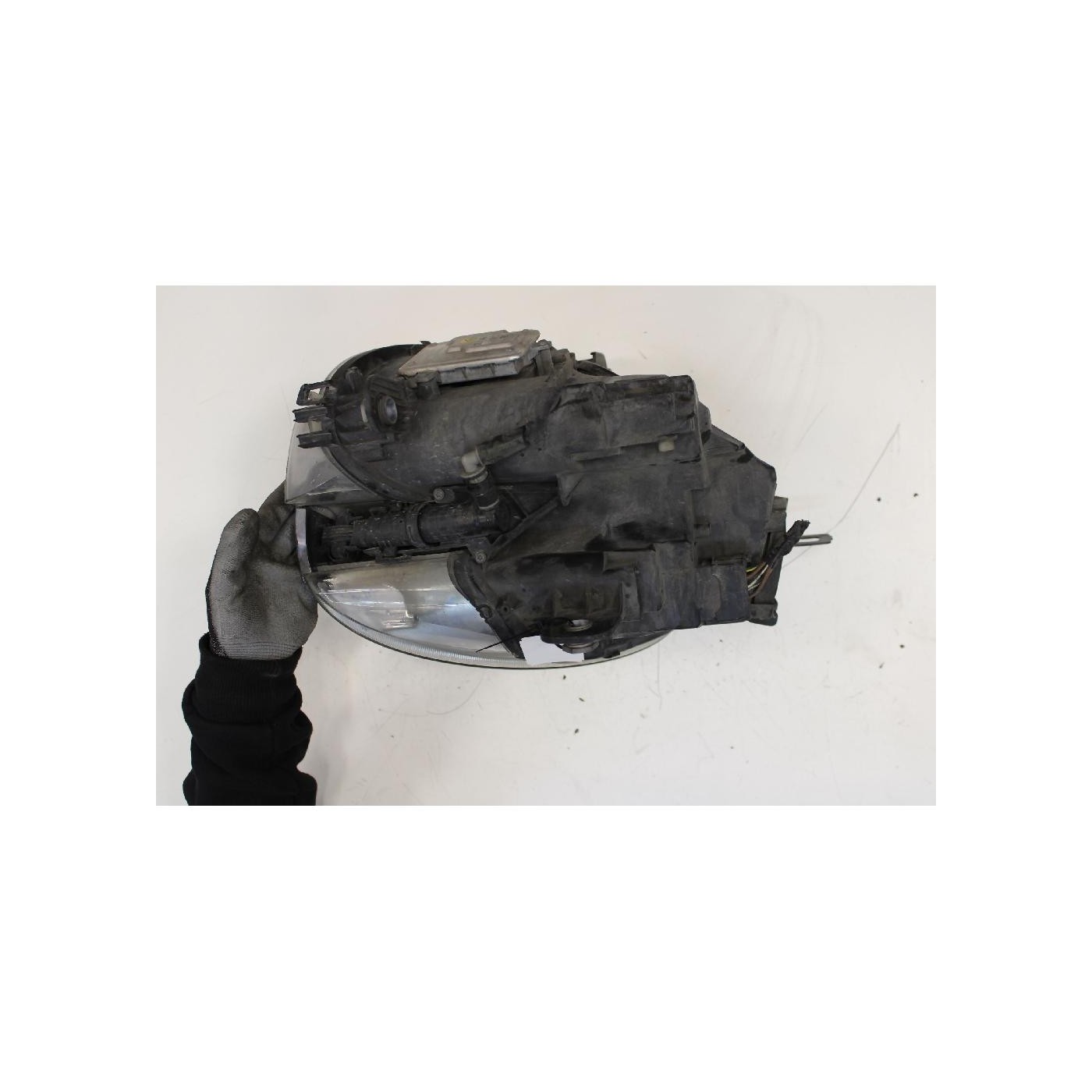 left headlight left headlight