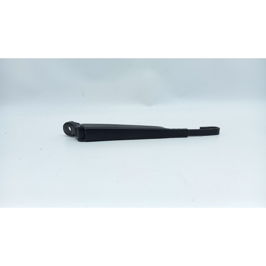 braccio tergilunotto per HYUNDAI Getz 1.1 BER. 5P/B/1086CC (07/05<) 9881017000 braccio tergilunotto per HYUNDAI Getz 1.1 BER. 5P/B/1086CC (07/05<) 9881017000