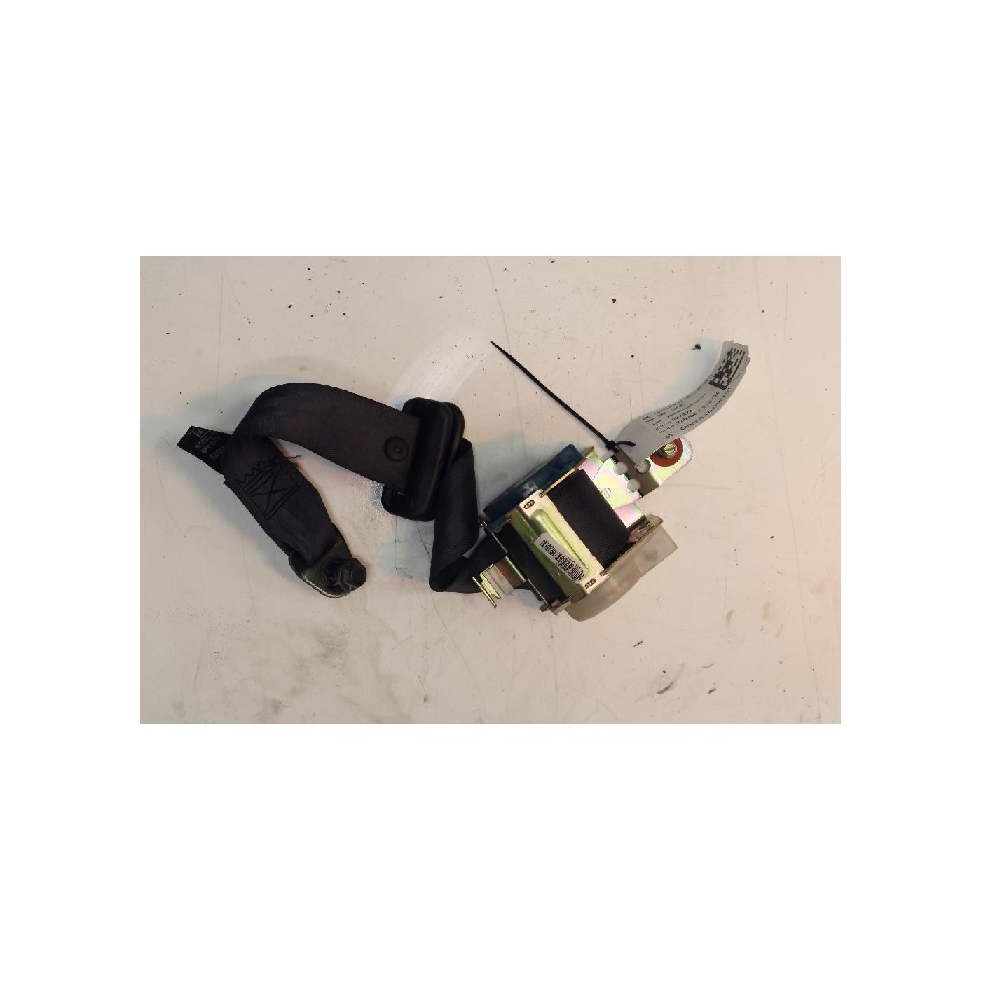 right rear seat belt right rear seat belt