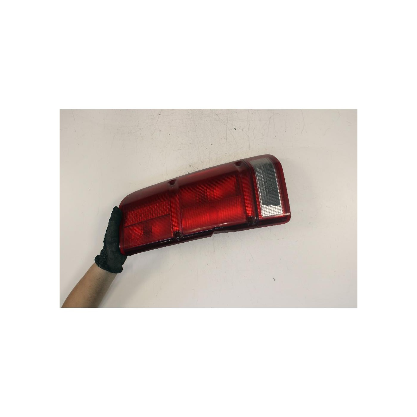 right rear headlight right rear headlight