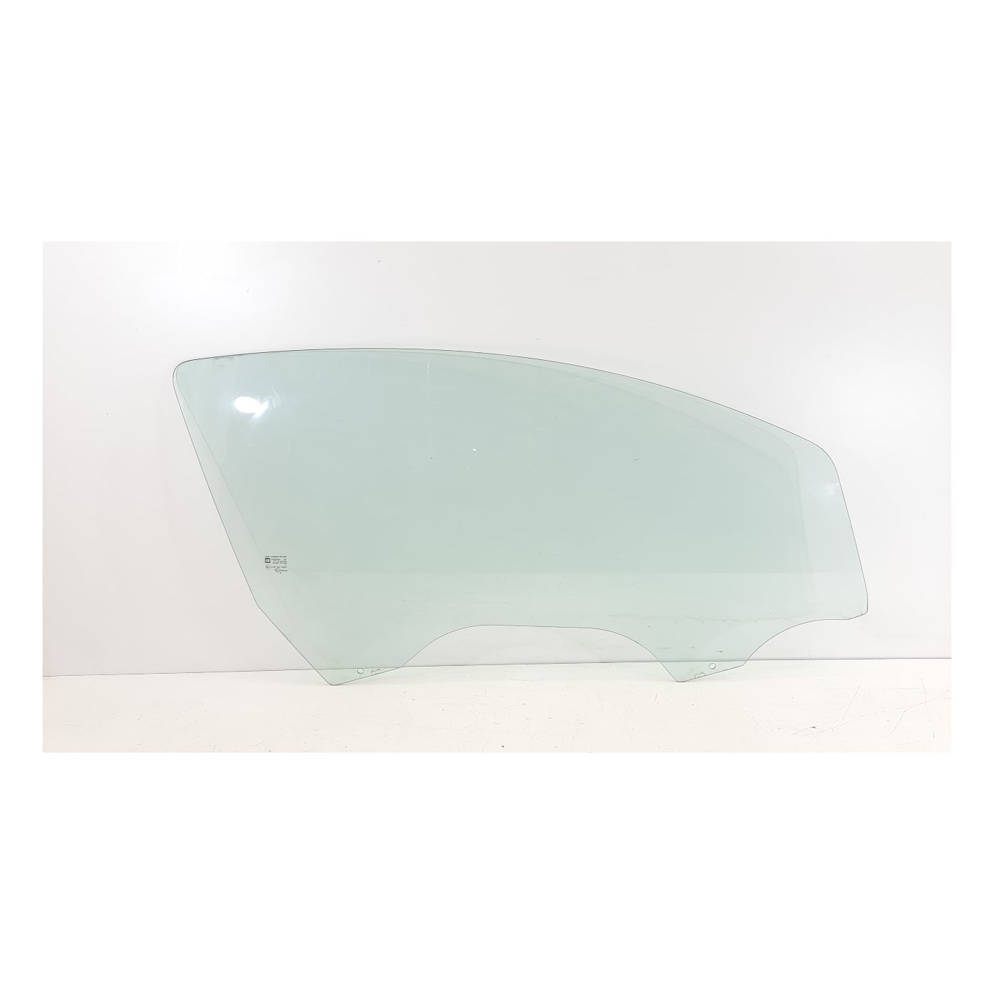 Descending Crystal Glass Front Right Door Descending Crystal Glass Front Right Door
