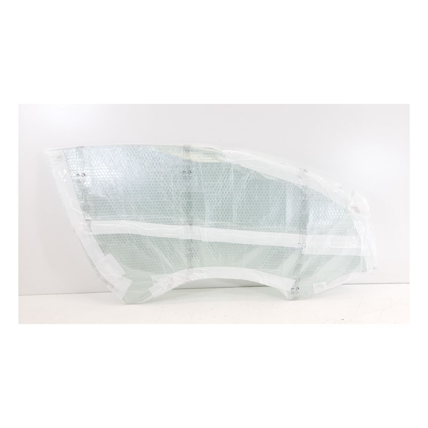 Descending Crystal Glass Front Right Door Descending Crystal Glass Front Right Door