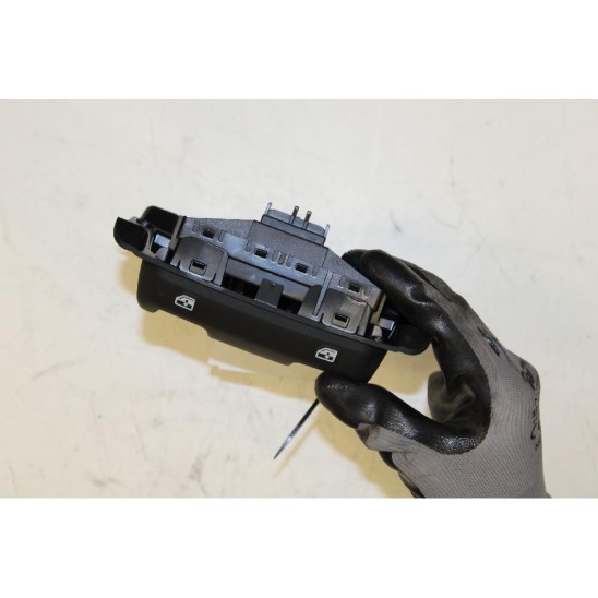 interruptor de la ventanilla trasera izquierda para JEEP Wrangler (18>) (jl) 2.0 16V Turbo (200kw) 4WD Suv 5p/b/1995cc 6BV75TRMAA,SP24109,PCABSK,MOPAR interruptor de la ventanilla trasera izquierda para JEEP Wrangler (18>) (jl) 2.0 16V Turbo (200kw) 4WD Suv 5p/b/1995cc 6BV75TRMAA,SP24109,PCABSK,MOPAR