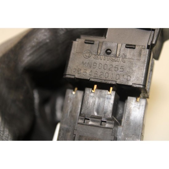 interruttore alzacristalli anteriore sinistro per SMART Forfour (454) 1.1 (454.030) A4548201010 interruttore alzacristalli anteriore sinistro per SMART Forfour (454) 1.1 (454.030) A4548201010