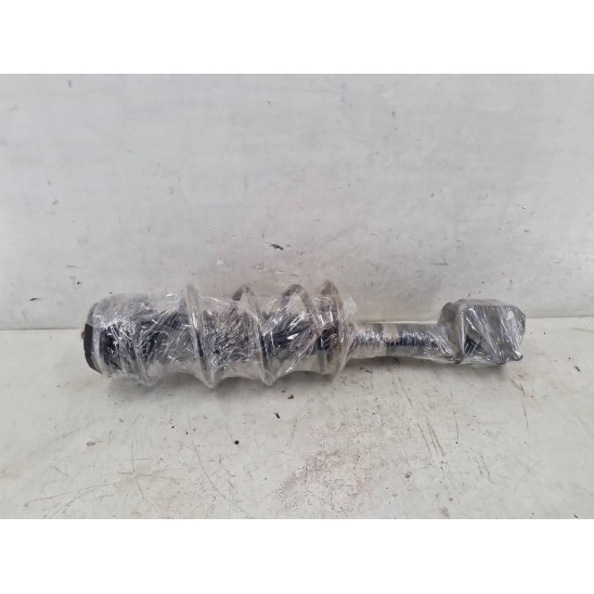 ammortizzatore anteriore sinistro par SUZUKI S-cross 1.6 VVT Suv 5p/b/1586cc ammortizzatore anteriore sinistro par SUZUKI S-cross 1.6 VVT Suv 5p/b/1586cc