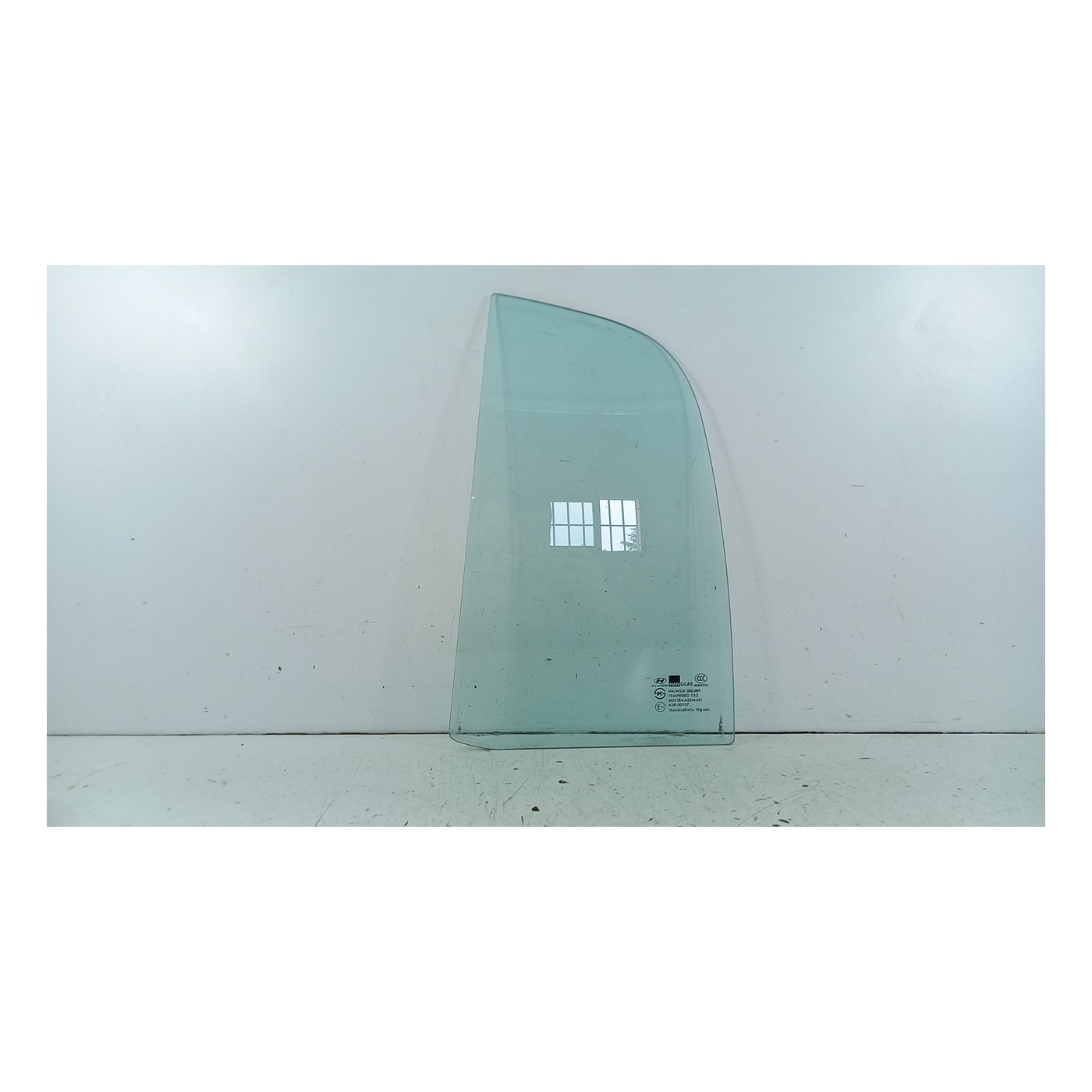 vetro fisso porta posteriore sinistra vetro fisso porta posteriore sinistra