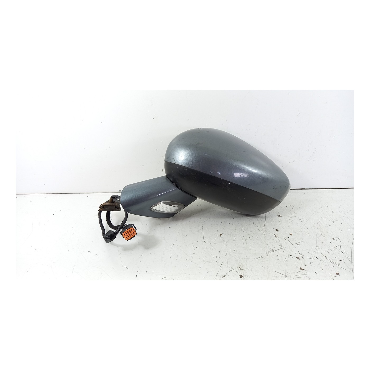 electrically adjustable exterior mirror left electrically adjustable exterior mirror left