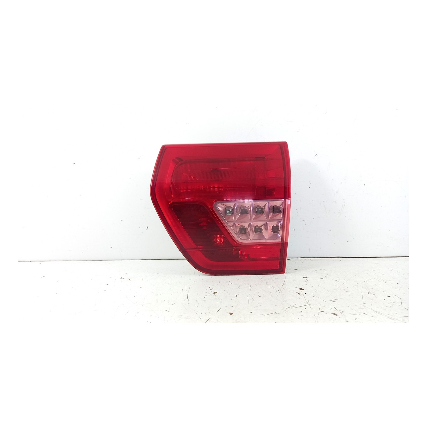 taillight int. right taillight int. right